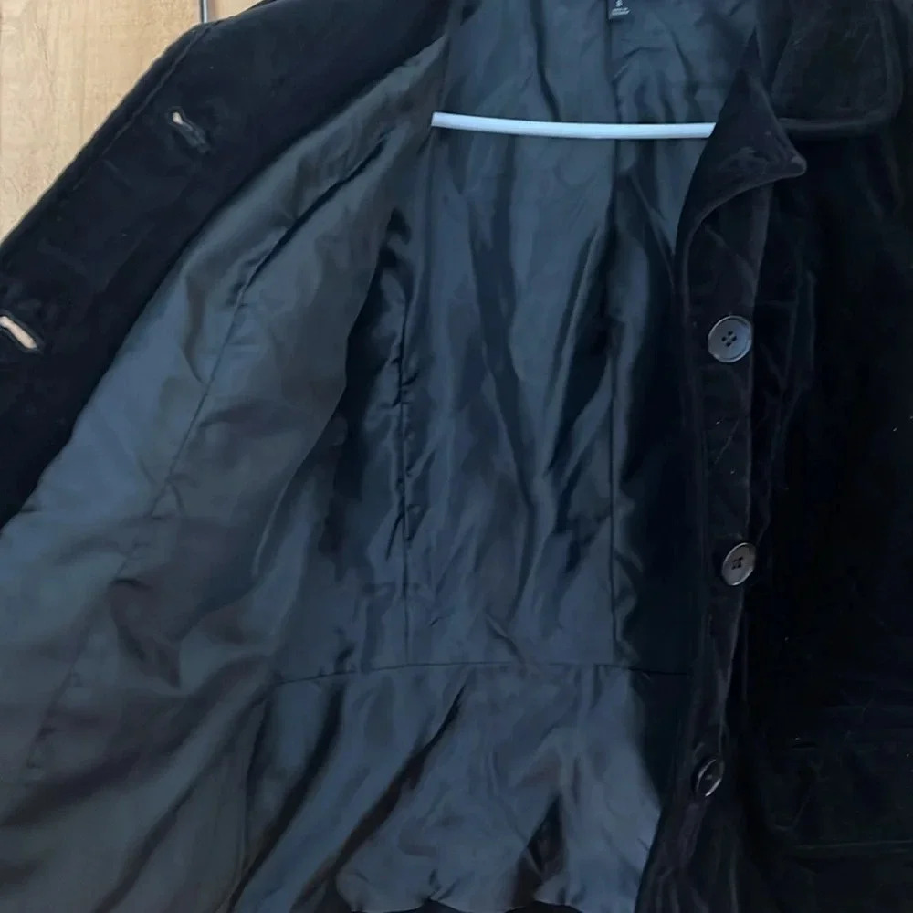 TALBOTS WOMEN'S BLACK VELOUR QUILTED BUTTON DOWN JACKET SZ 8 - Picture 5 of 7